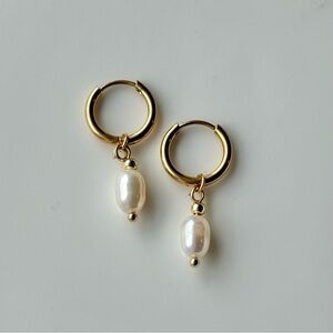 Freshwater Pearl Hoops